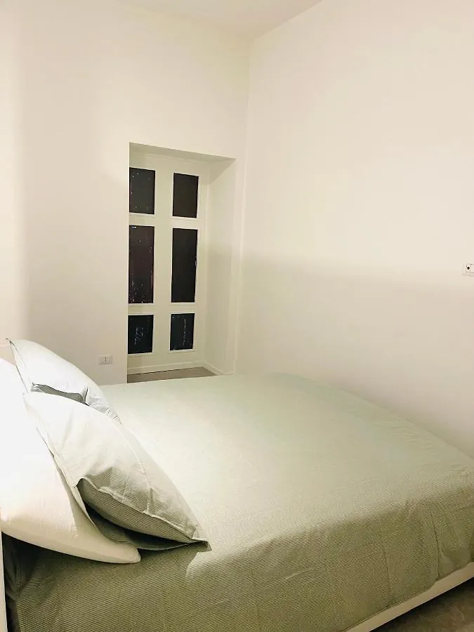 La Pilo Apartment Milan 0*,  Italy